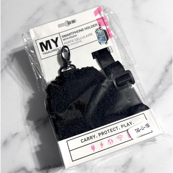 Black Smartphone Holder Faux Fur Teddy Zipper Pouch - Picture 2 of 6